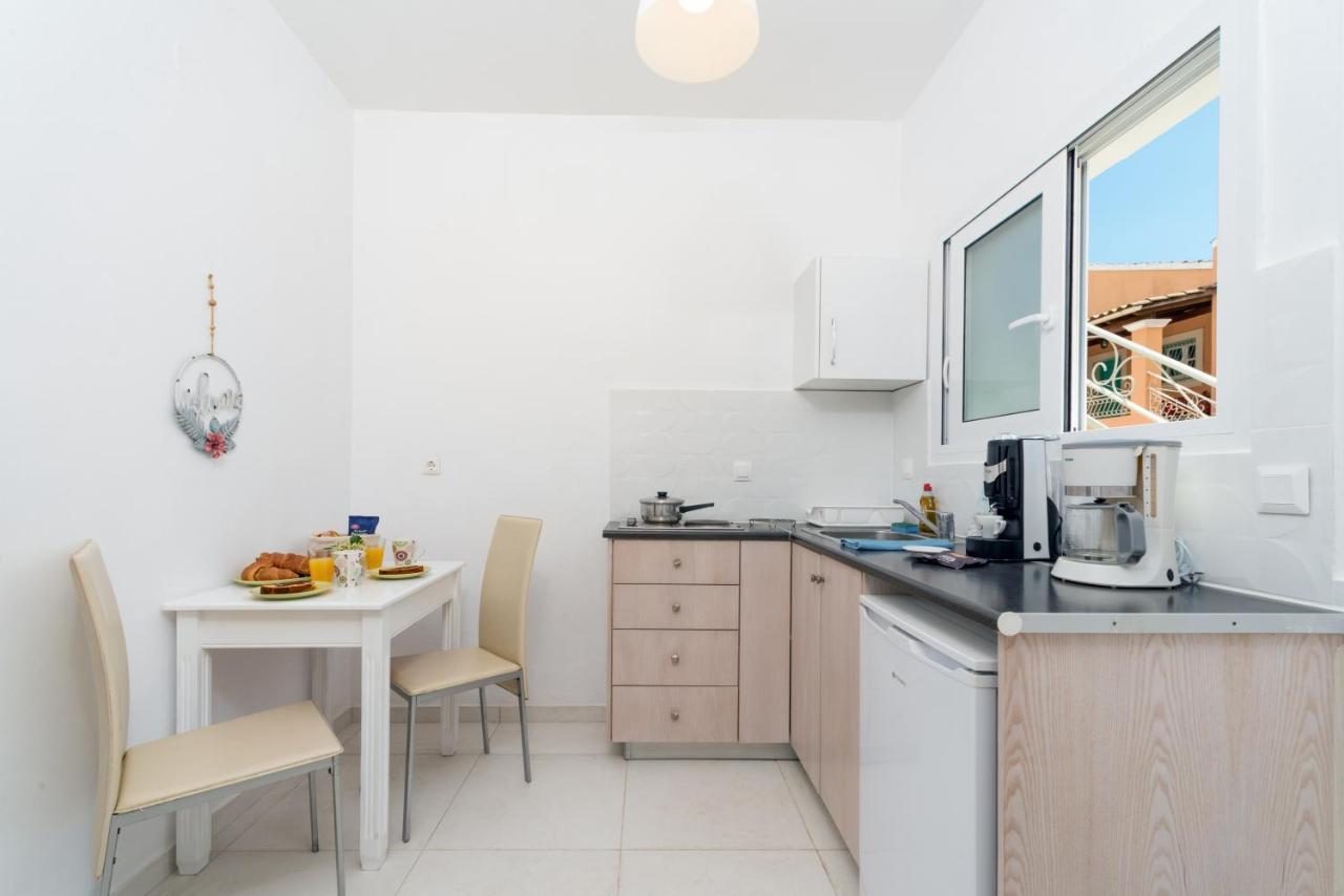 Averto Corfu Apartments Dassia  Exterior foto